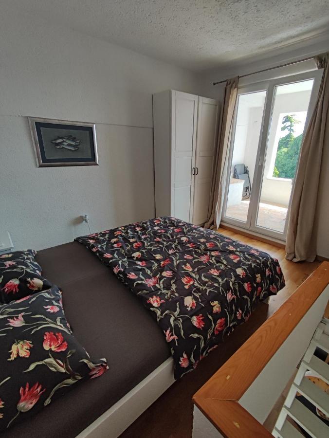Sweet House And Apartment โรวีน ภายนอก รูปภาพ